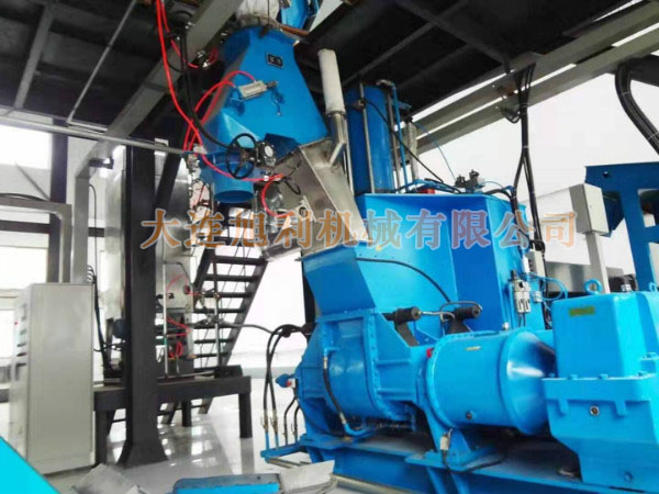 75捏煉機配上輔機